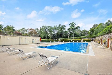 Tiny photo for 2625 Park Avenue #6M, Bridgeport, CT 06604 (MLS # 24144645)