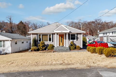 109 Rockwood Avenue Ansonia CT 06401