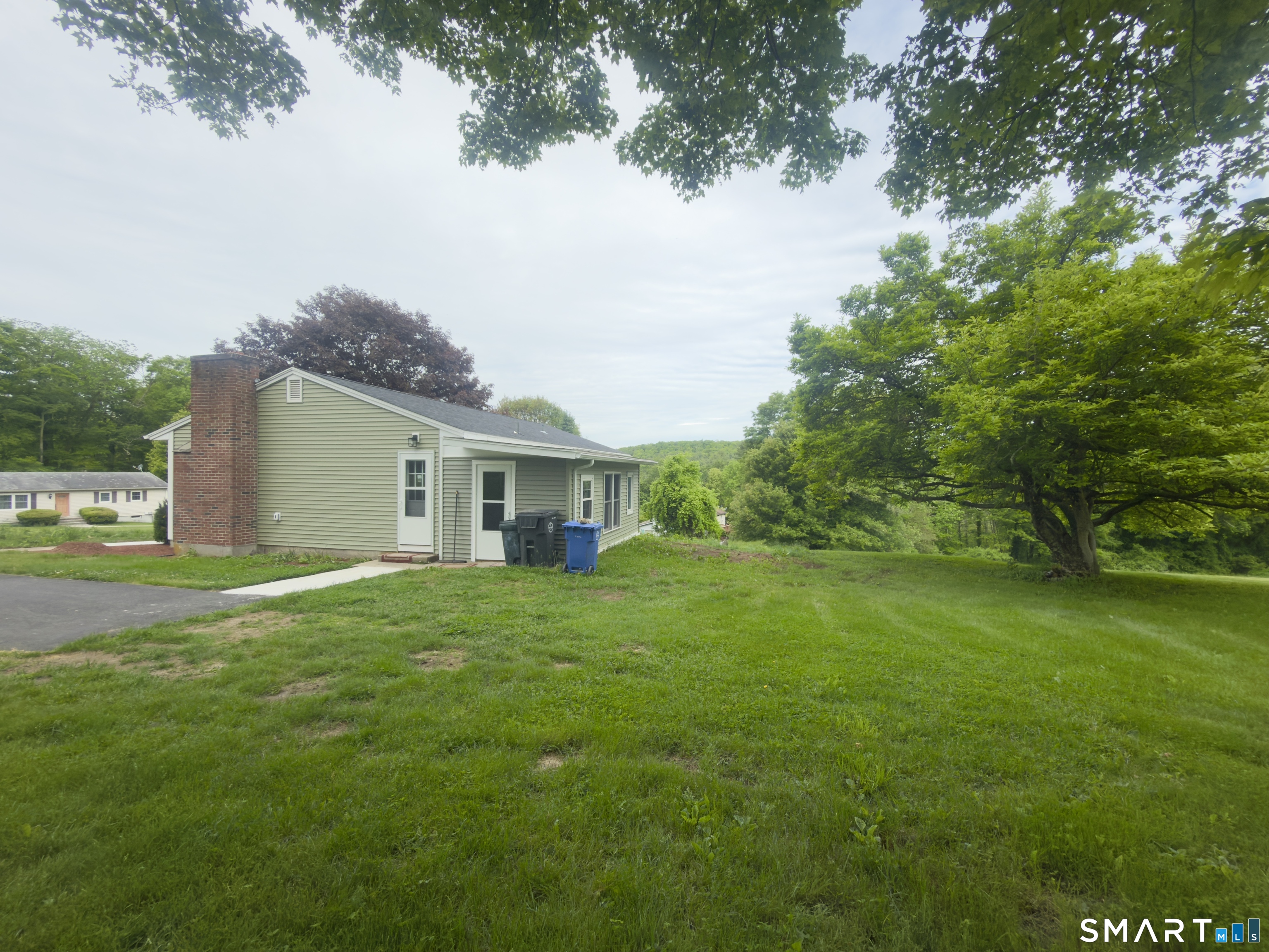 44 Polly Avenue
