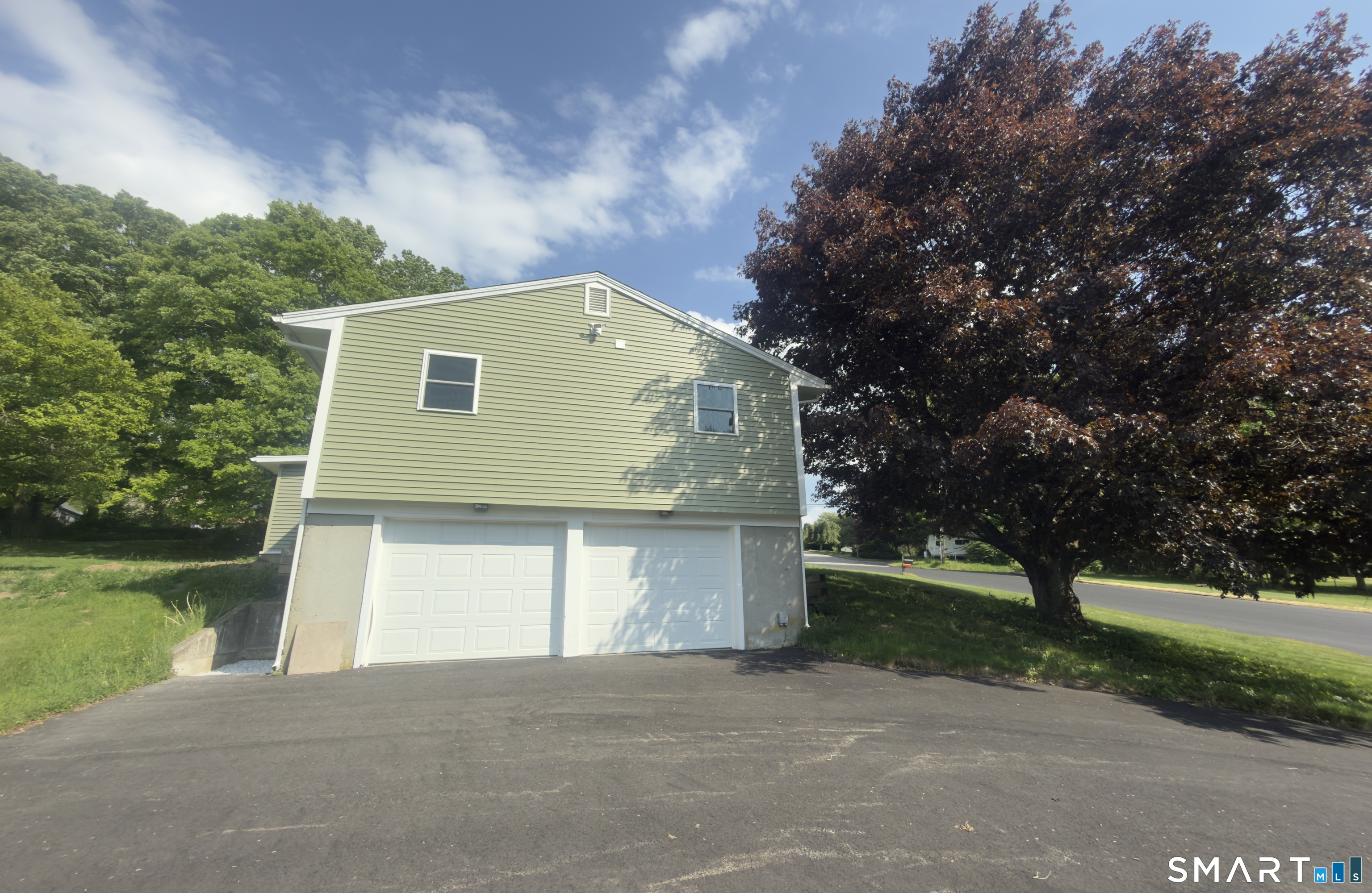44 Polly Avenue