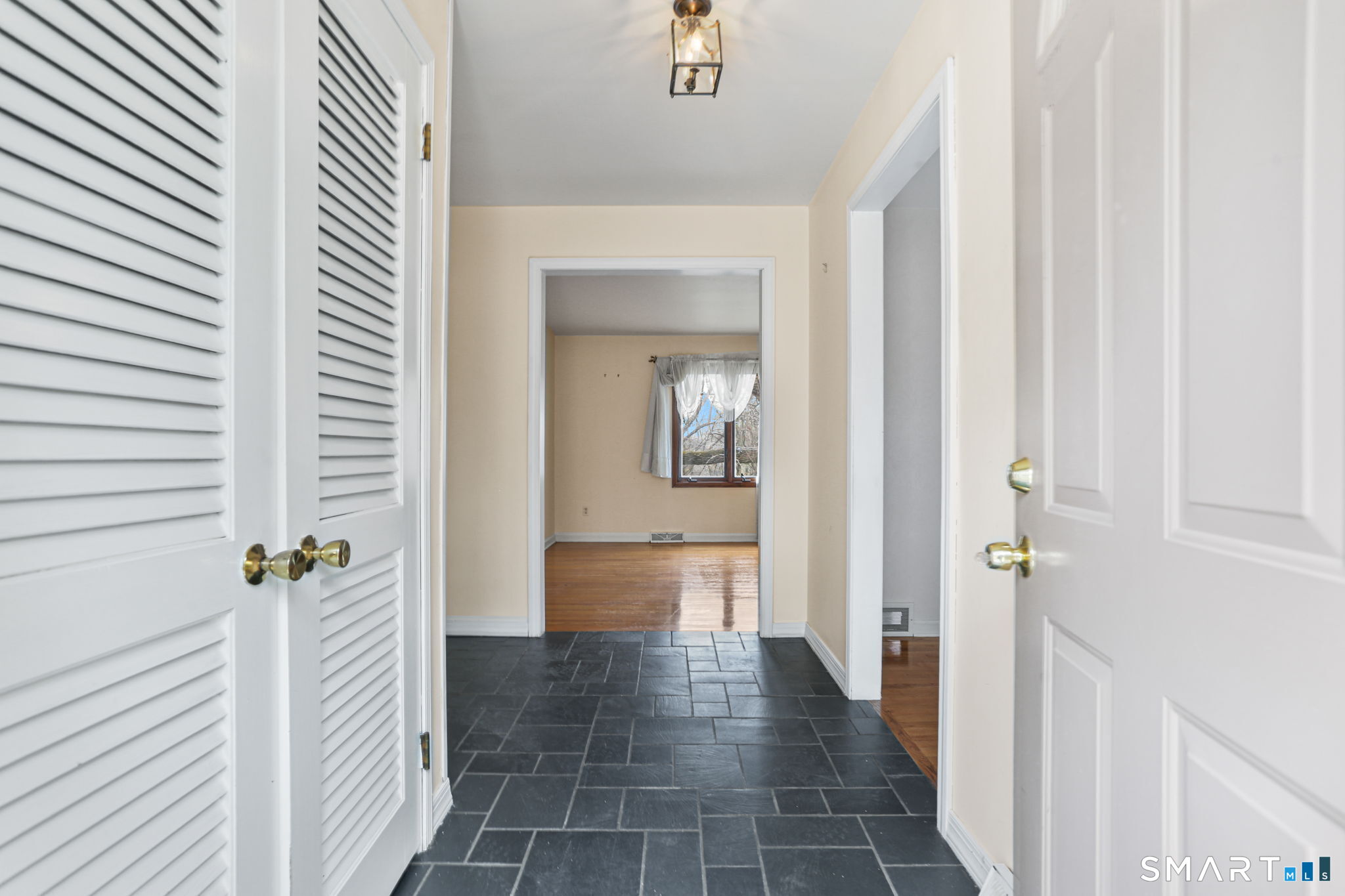 64 Mariner Circle