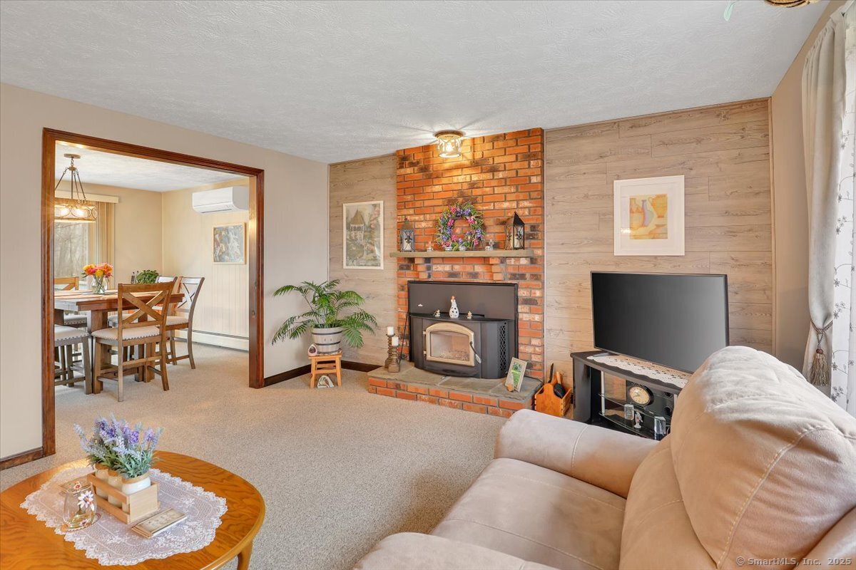 257 Goose Lane, Tolland, Connecticut image 11