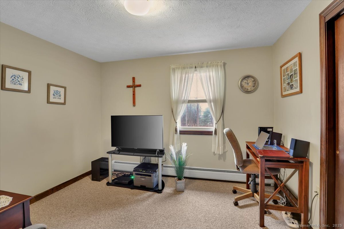 257 Goose Lane, Tolland, Connecticut image 26