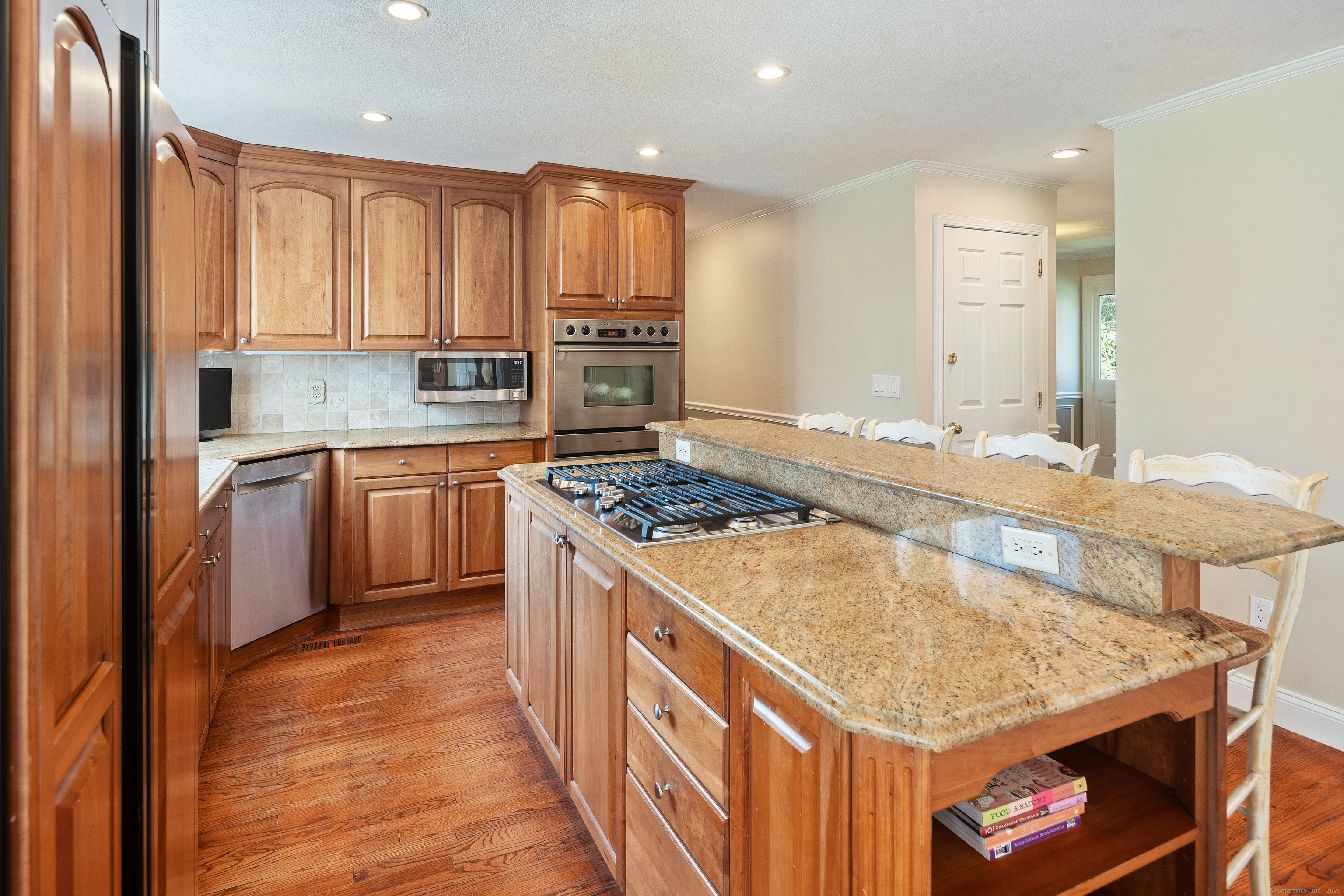 7 Tunxis Trail, Redding, Connecticut image 7