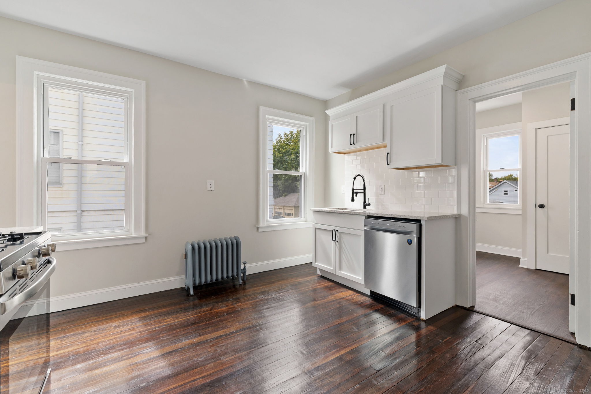 New Britain, Connecticut 06052, United States, 3 Bedrooms Bedrooms, ,1 BathroomBathrooms,Residential,Active,214562