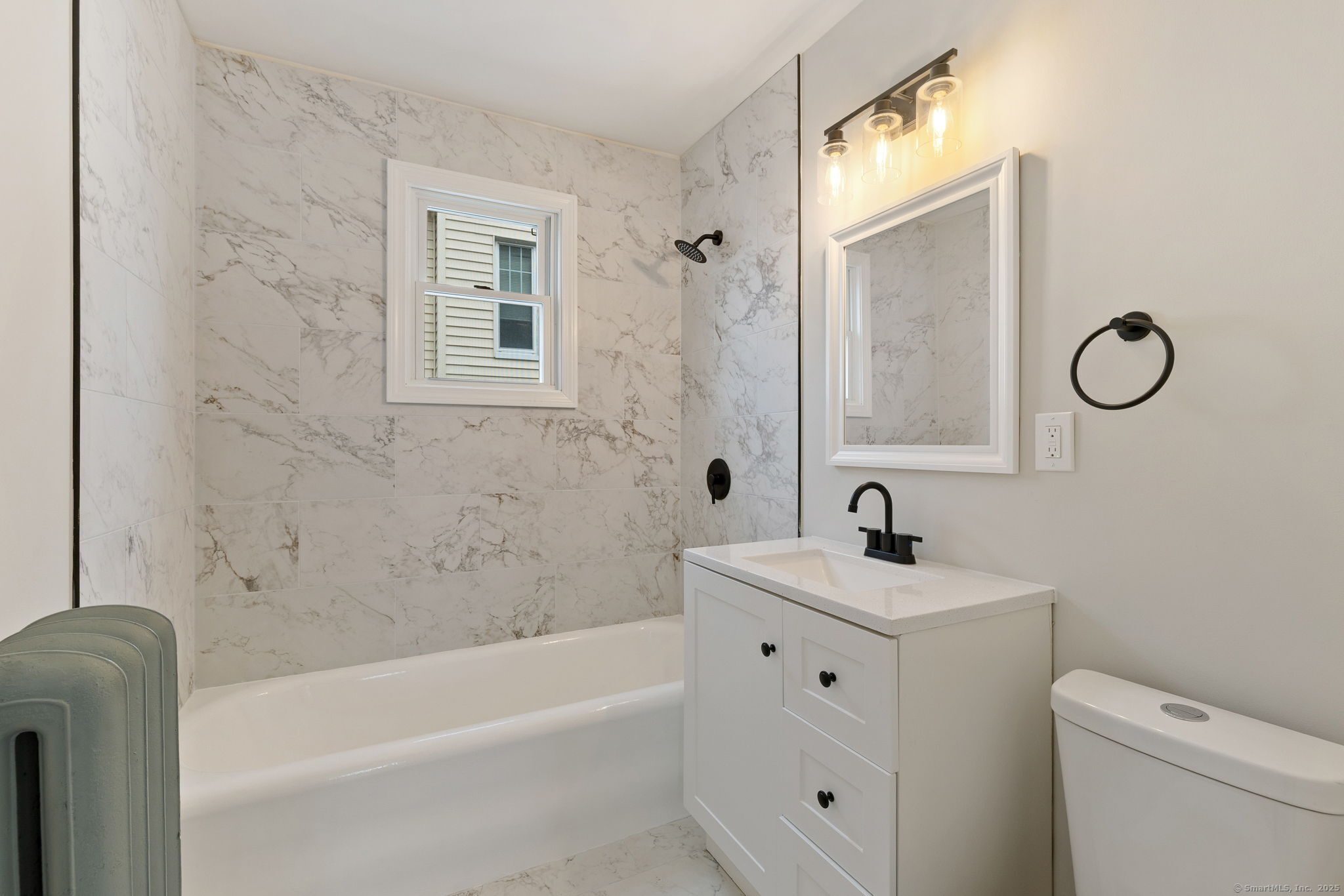 New Britain, Connecticut 06052, United States, 3 Bedrooms Bedrooms, ,1 BathroomBathrooms,Residential,Active,214562