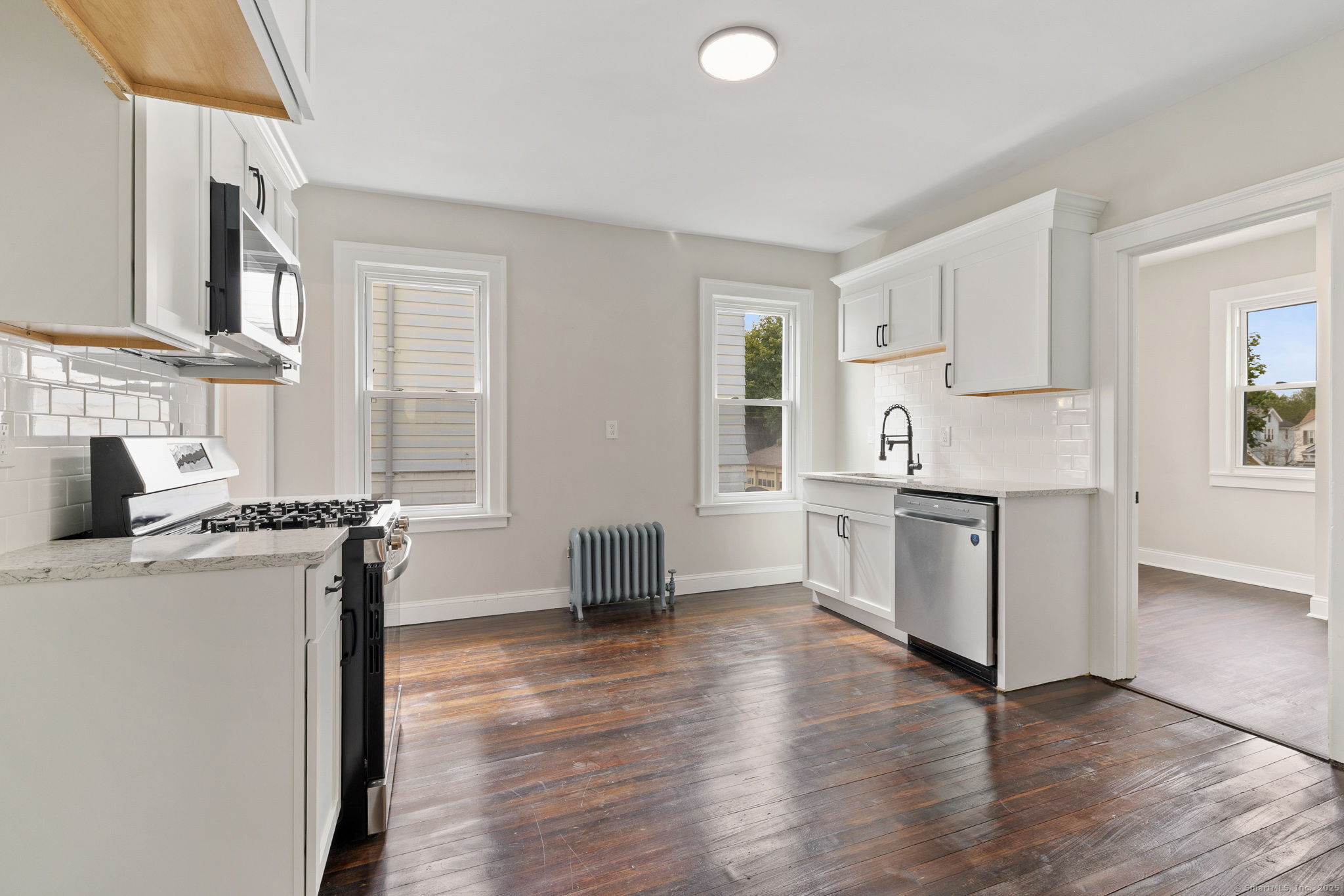 New Britain, Connecticut 06052, United States, 3 Bedrooms Bedrooms, ,1 BathroomBathrooms,Residential,Active,214562