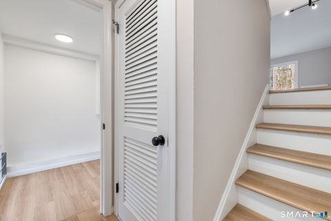 Tiny photo for 50 E Hill Road #APT 3B, Canton, CT 06019 (MLS # 24148700)