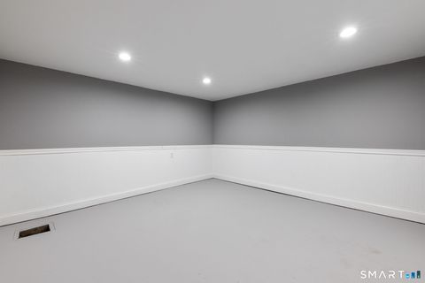 Tiny photo for 50 E Hill Road #APT 3B, Canton, CT 06019 (MLS # 24148700)