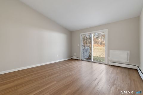 Tiny photo for 50 E Hill Road #APT 3B, Canton, CT 06019 (MLS # 24148700)