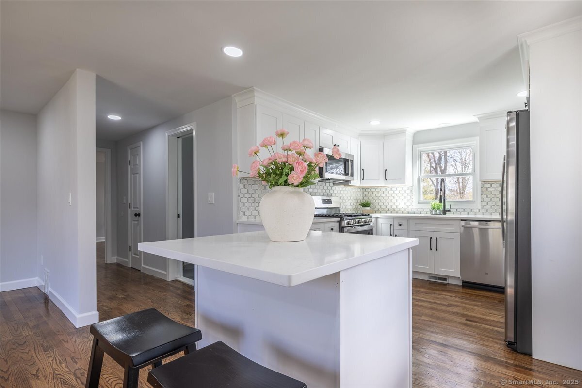 7 Ascolese Road, Trumbull, Connecticut image 12
