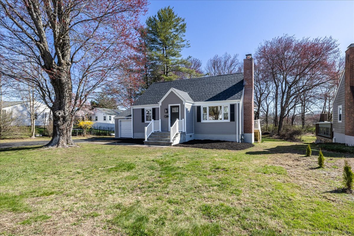 7 Ascolese Road, Trumbull, Connecticut image 2
