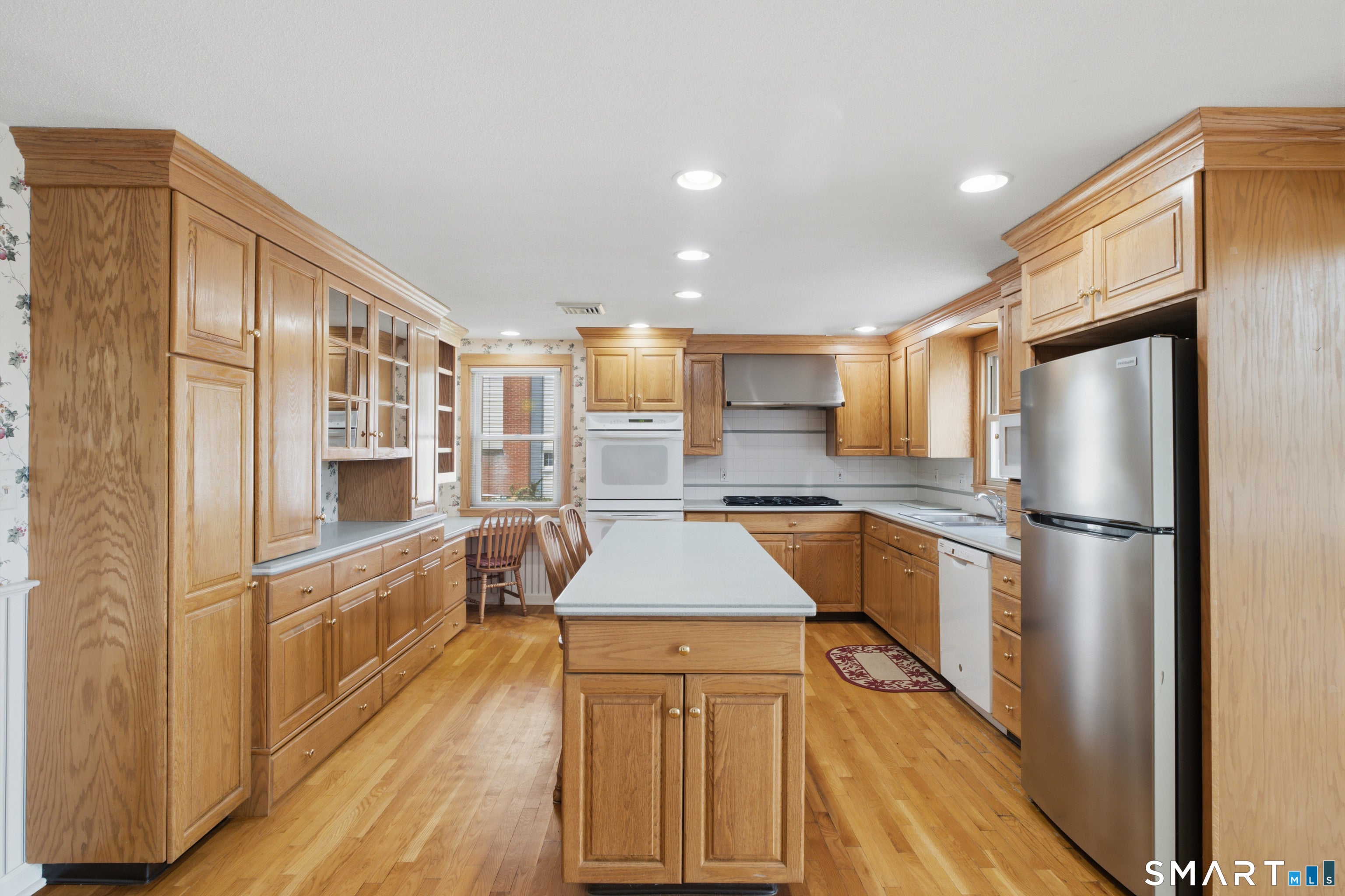 90 Woodland Avenue