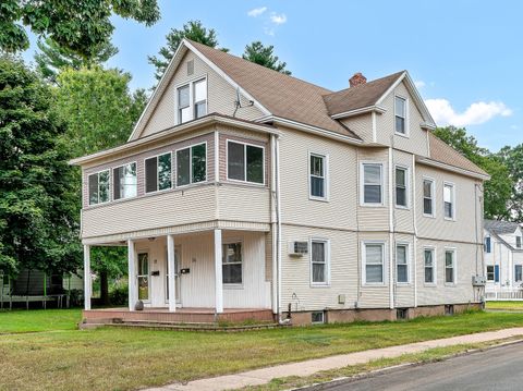 Photo of 28 Hollister Street #2nd Floor, Manchester, CT 06042 (MLS # 24135447)