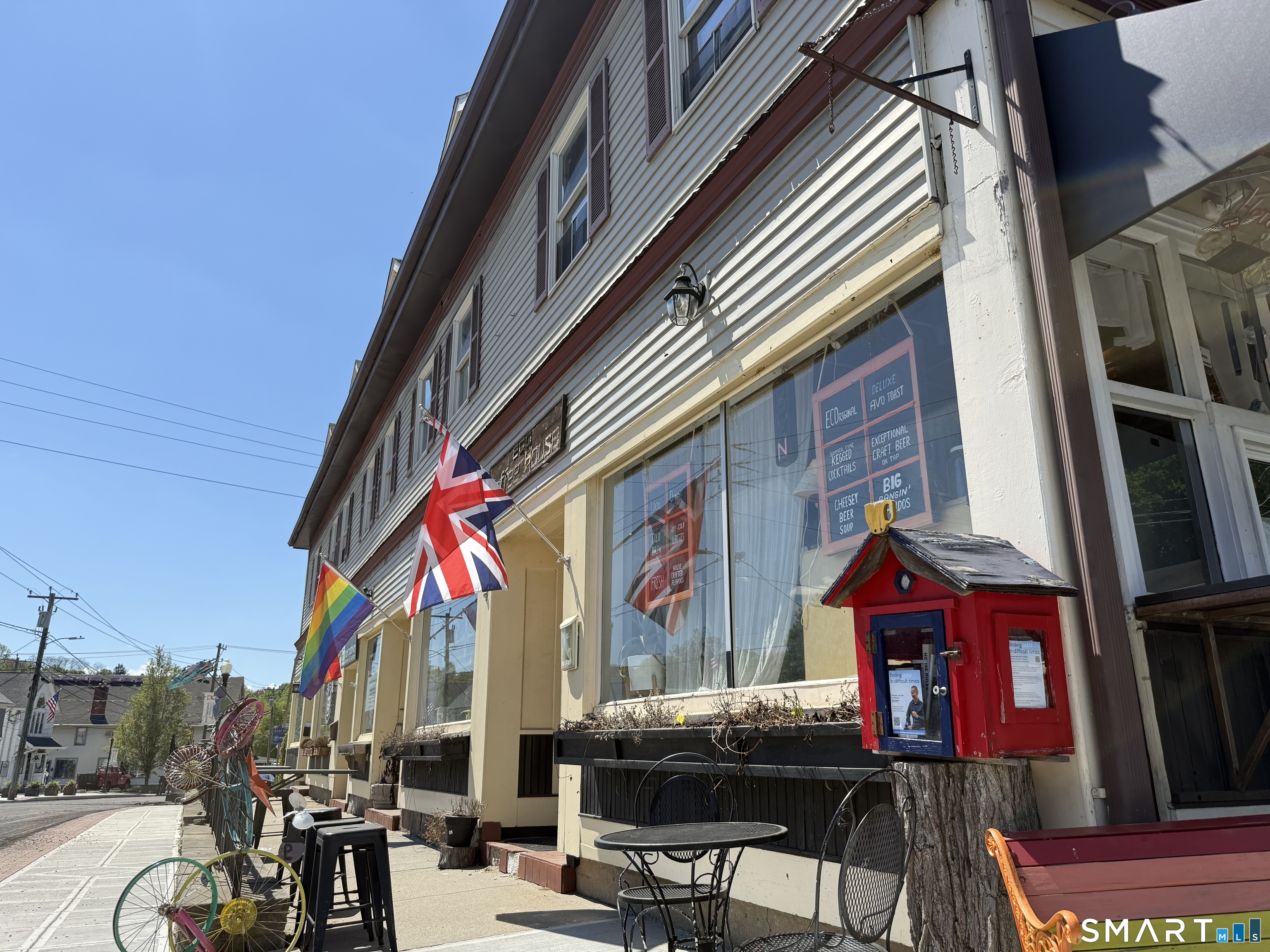 82 Main Street