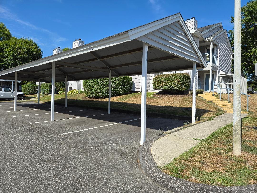 Groton, Connecticut 06340, United States, 1 Bedroom Bedrooms, ,1 BathroomBathrooms,Residential,Active,192662