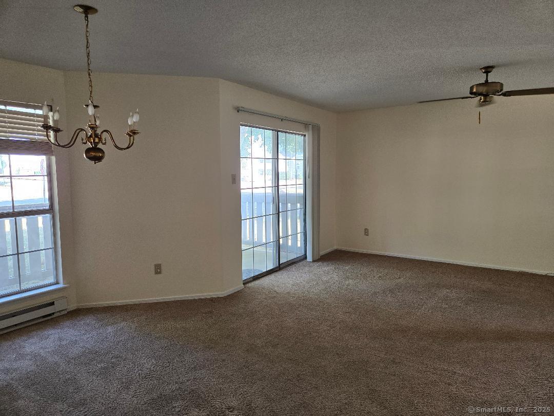 Groton, Connecticut 06340, United States, 1 Bedroom Bedrooms, ,1 BathroomBathrooms,Residential,Active,192662