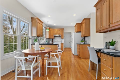 Tiny photo for 28 Michaela Circle, Fairfield, CT 06824 (MLS # 24155487)