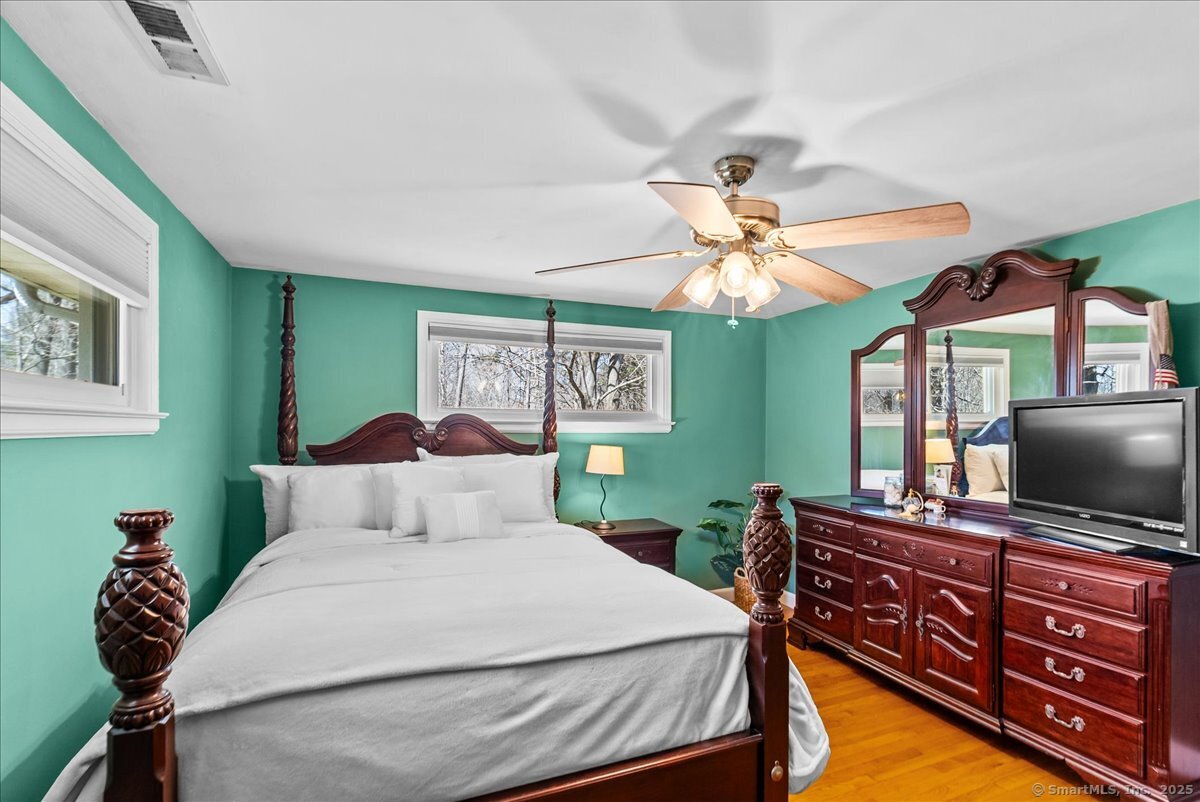 968 Coleman Road, Cheshire, Connecticut image 17