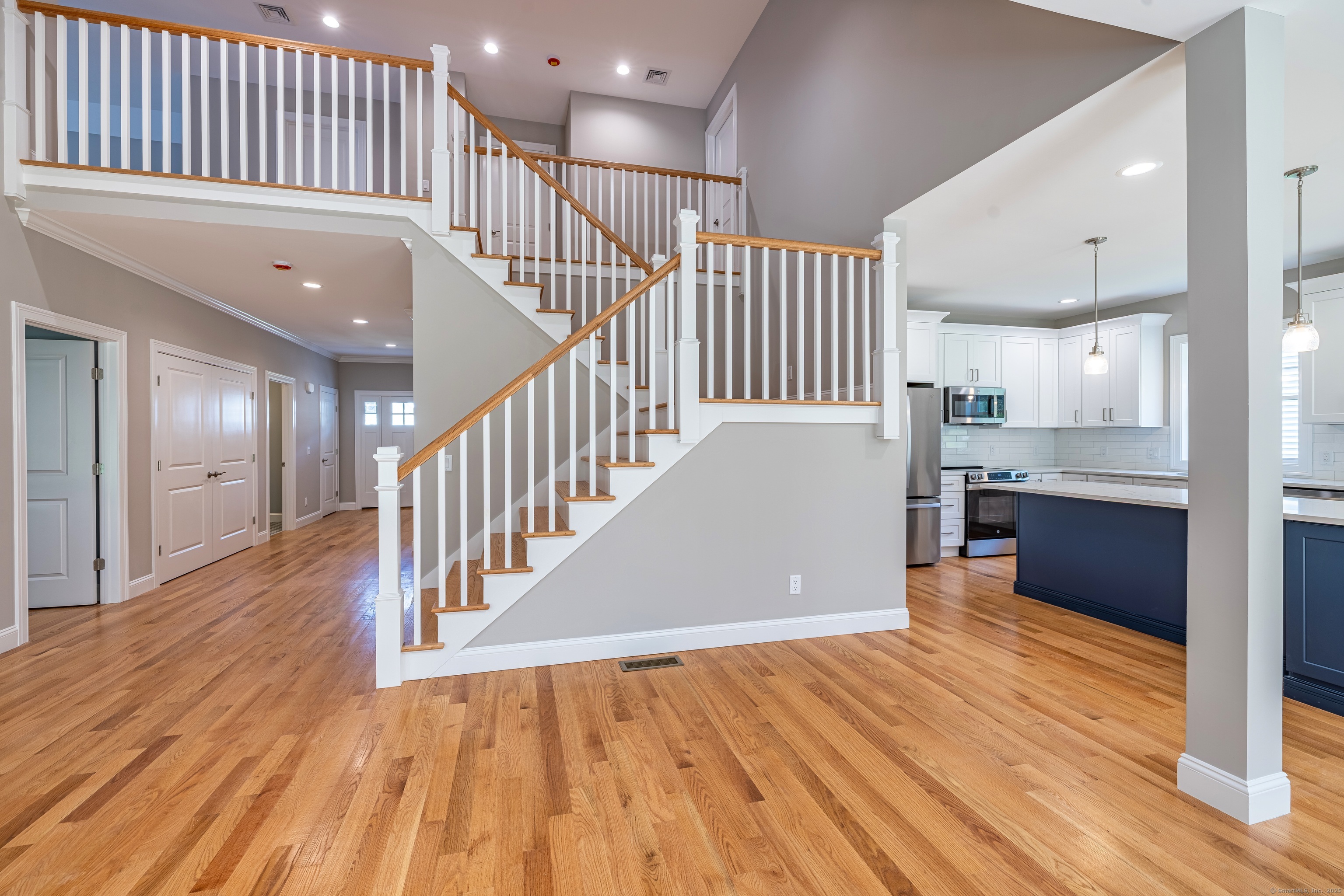 East Lyme, Connecticut 06357, United States, 2 Bedrooms Bedrooms, ,3 BathroomsBathrooms,Residential,Active,165775