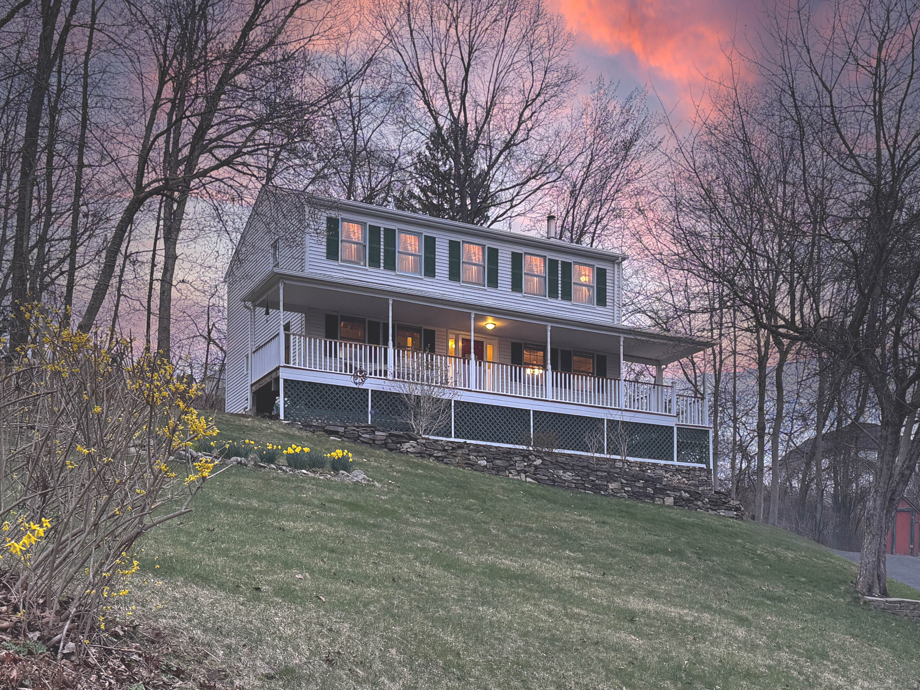23 Candlewood Common, New Milford, Connecticut image 1