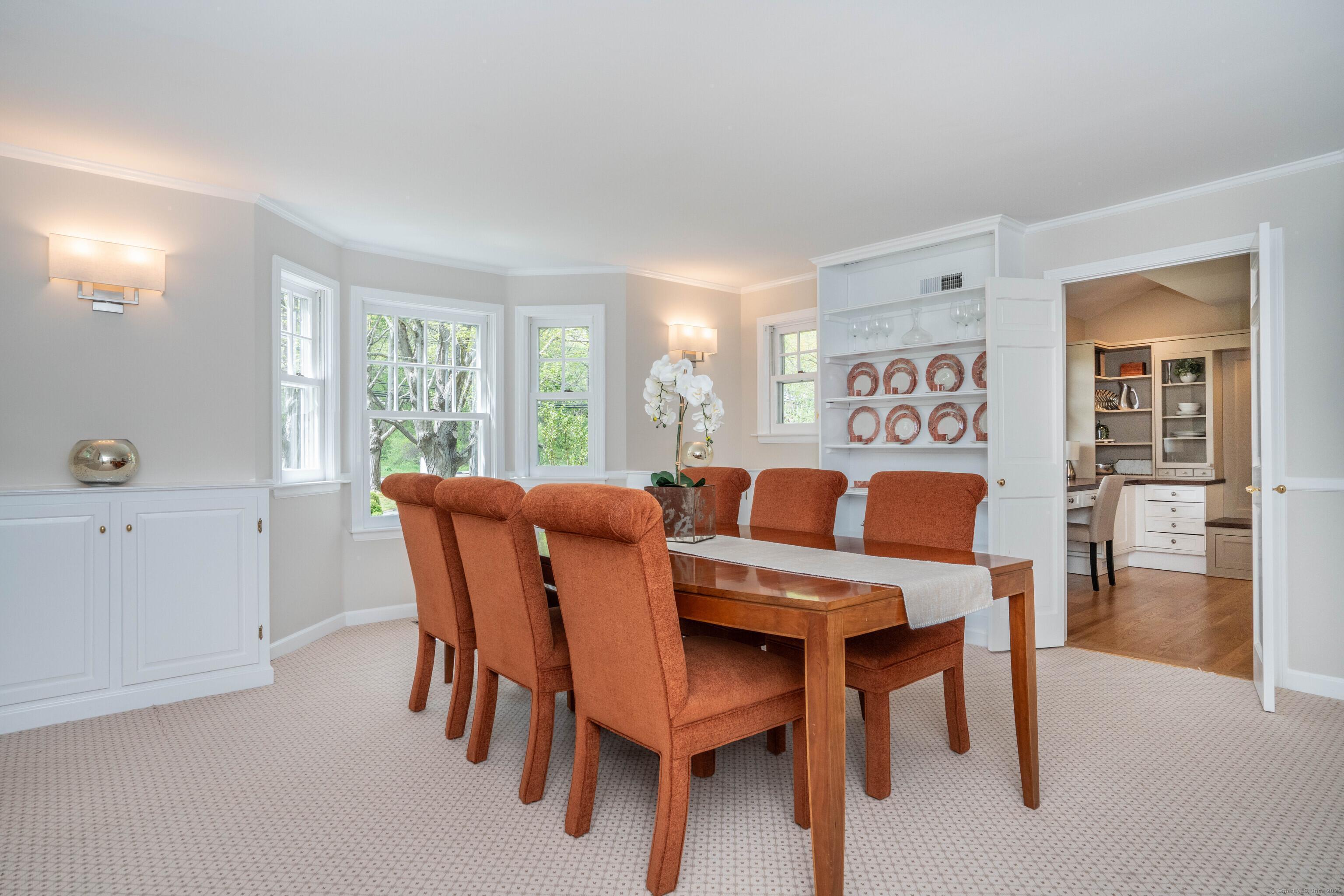 300 Mountain Spring Road, Farmington, Connecticut image 9