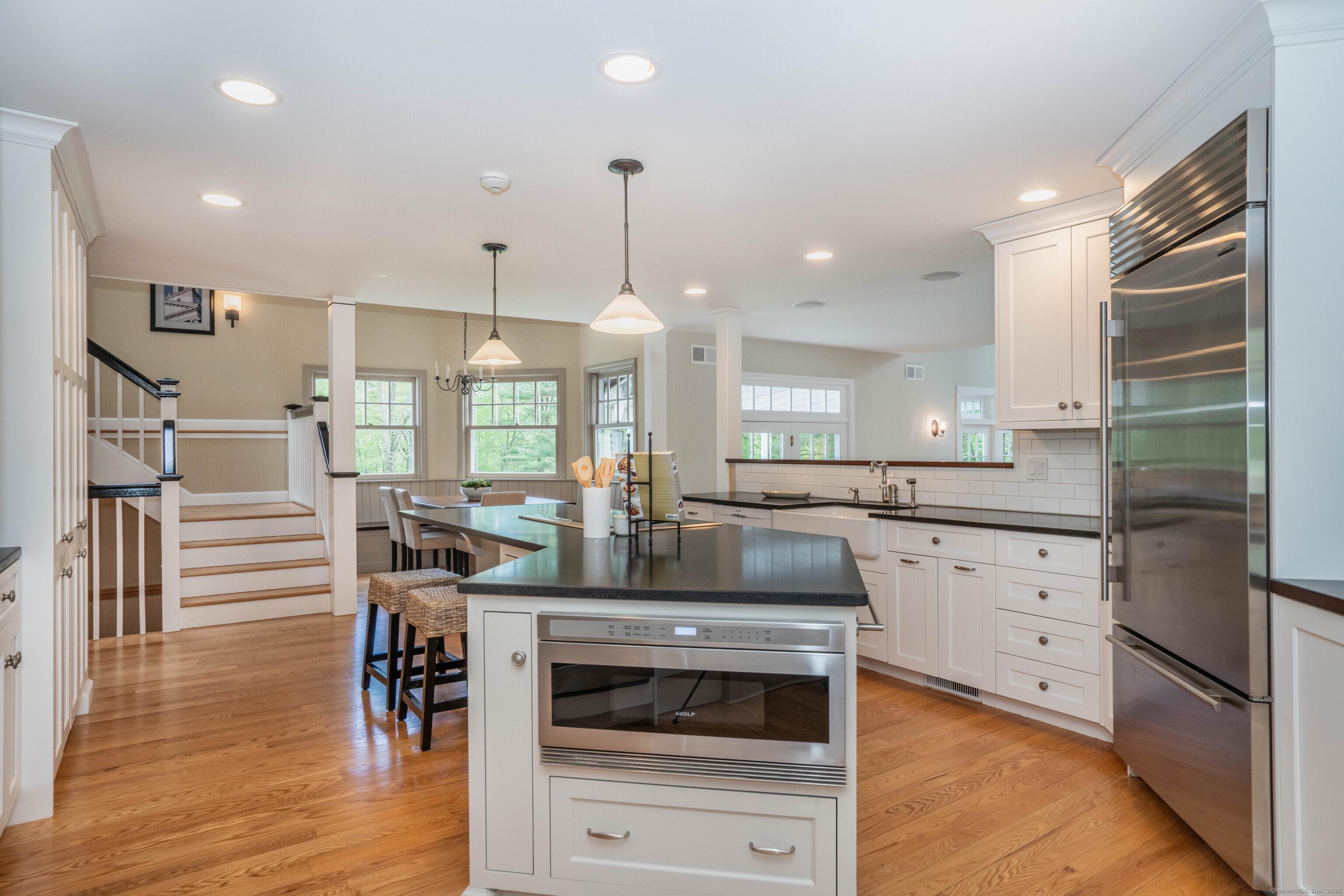 300 Mountain Spring Road, Farmington, Connecticut image 13