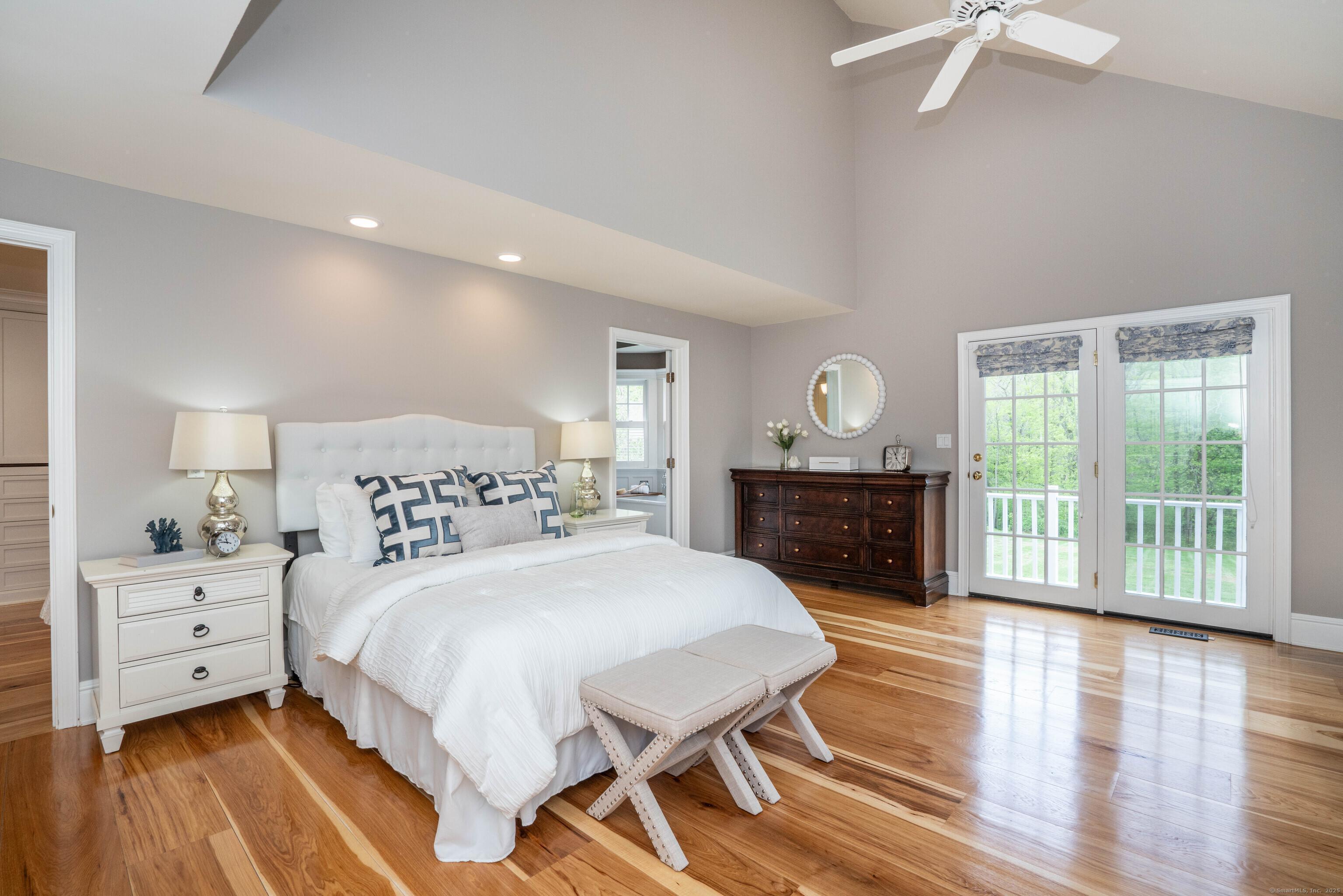 300 Mountain Spring Road, Farmington, Connecticut image 19