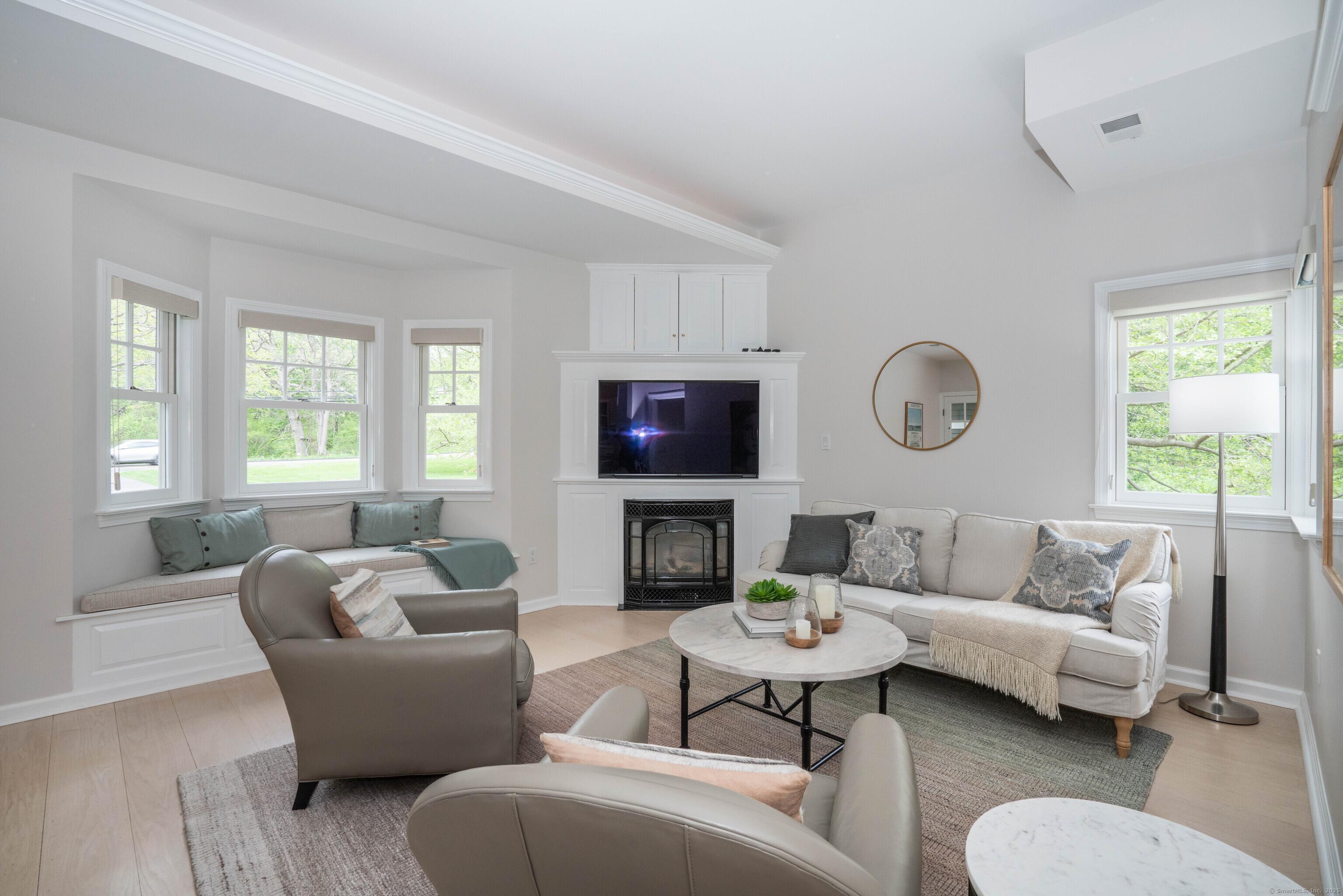300 Mountain Spring Road, Farmington, Connecticut image 26
