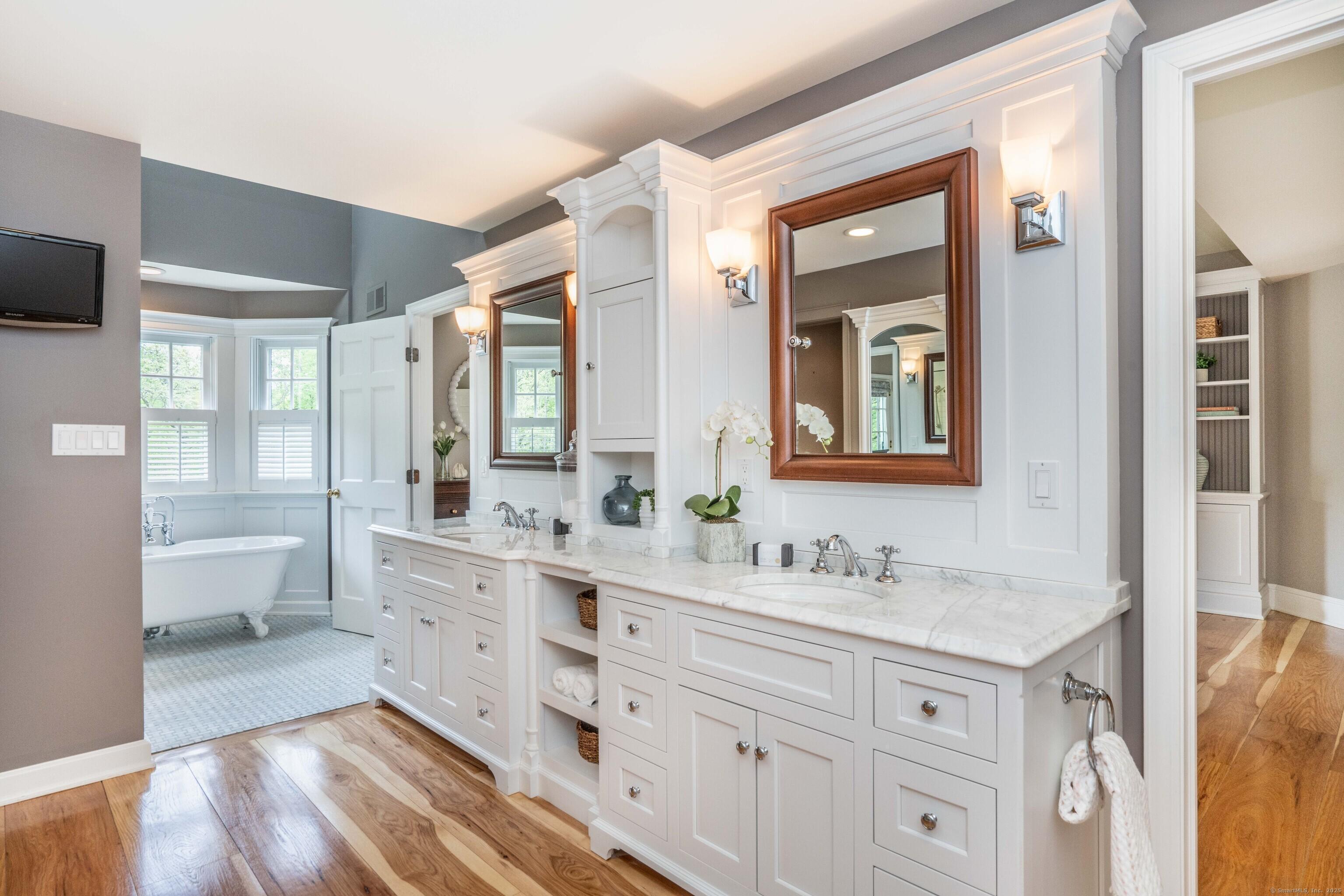 300 Mountain Spring Road, Farmington, Connecticut image 21