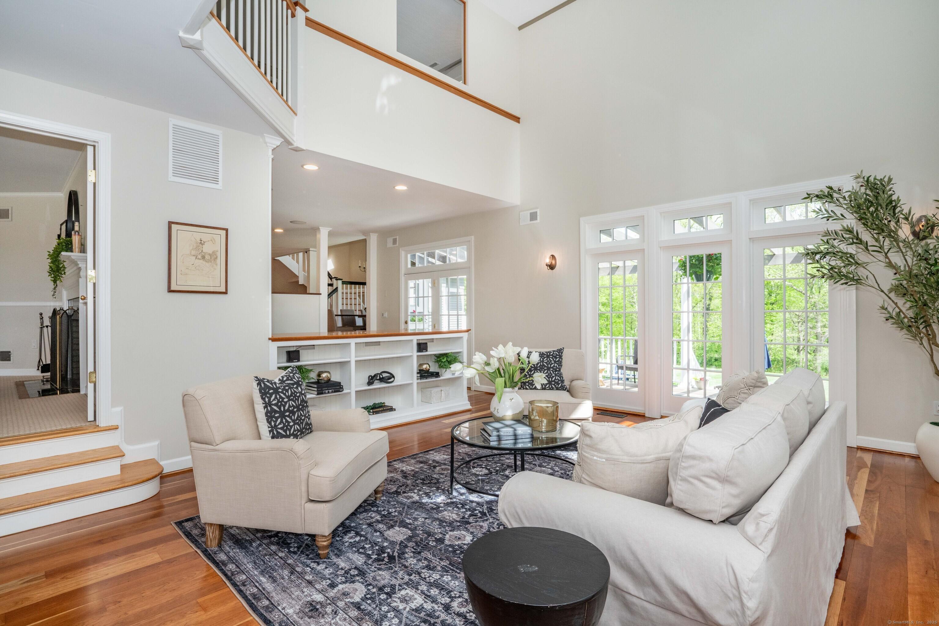 300 Mountain Spring Road, Farmington, Connecticut image 6