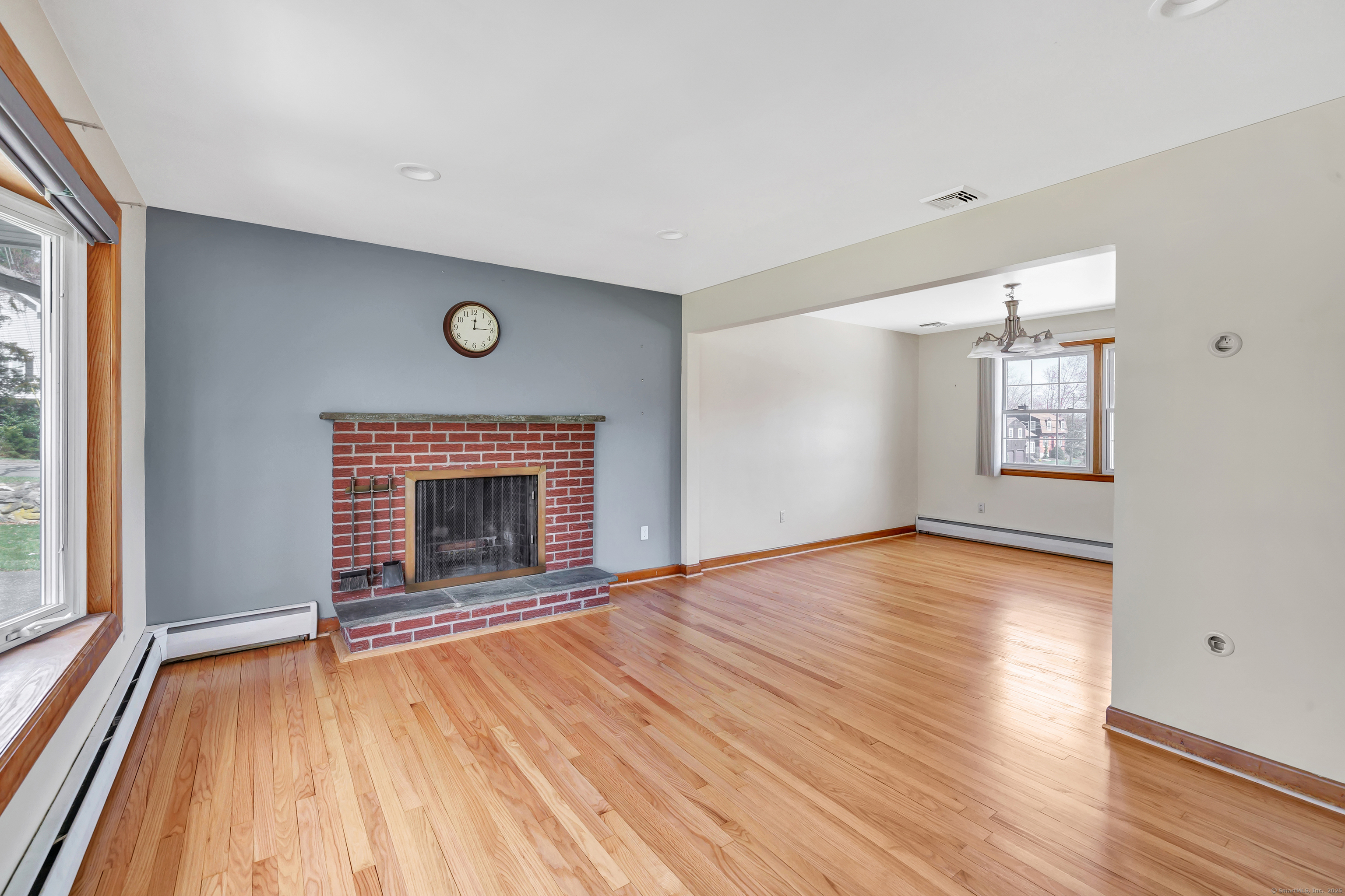 5 Lawn Circle, Trumbull, Connecticut image 4