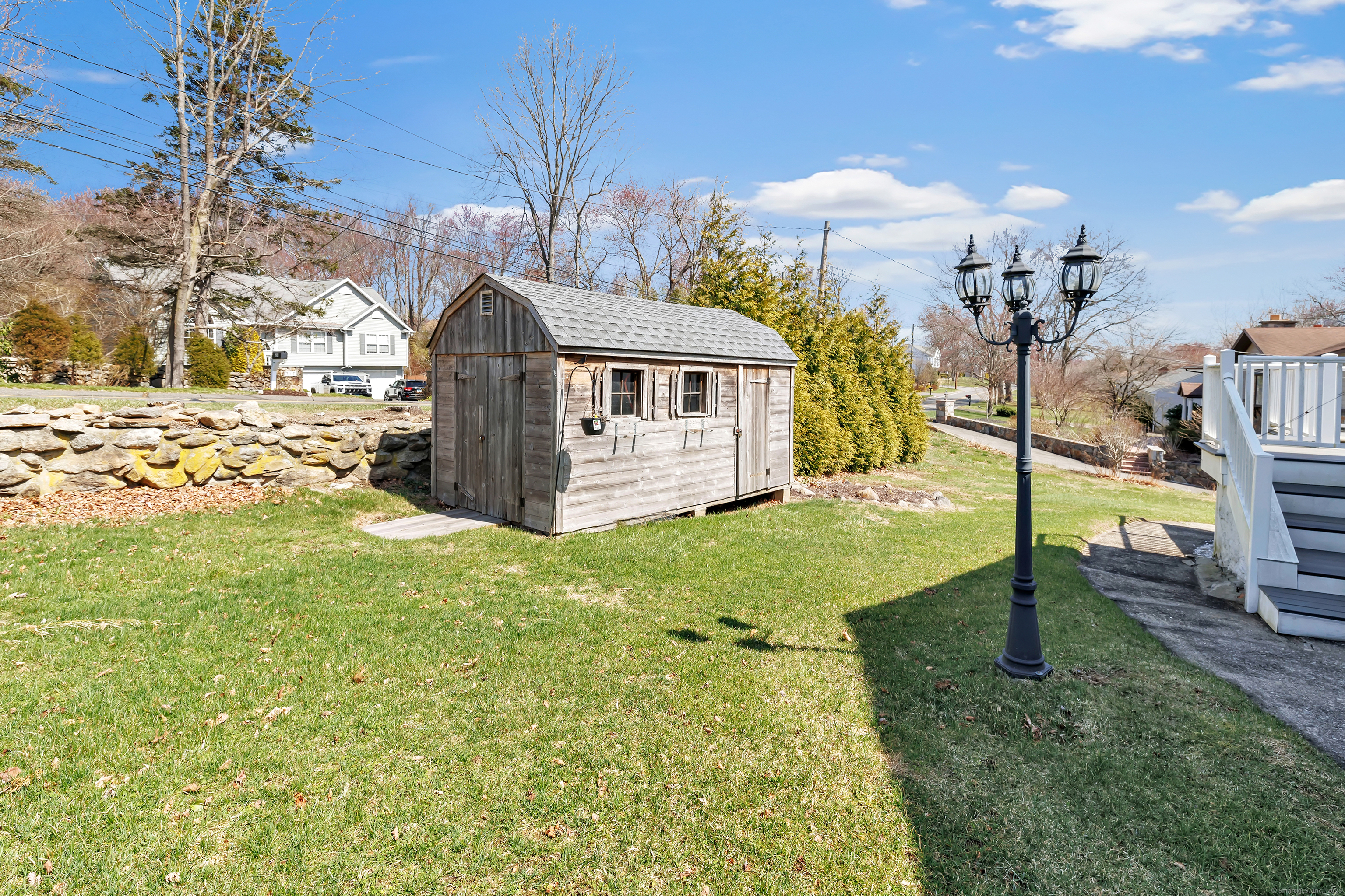 5 Lawn Circle, Trumbull, Connecticut image 21