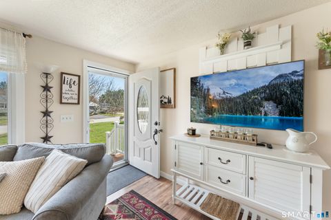 Tiny photo for 14 Liberty Lane, Thompson, CT 06277 (MLS # 24168295)