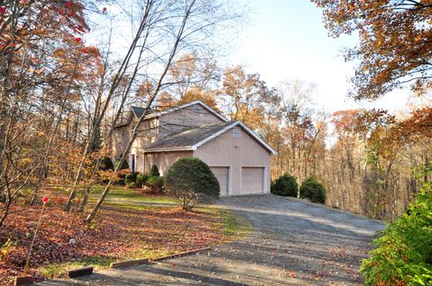 A home in New Milford