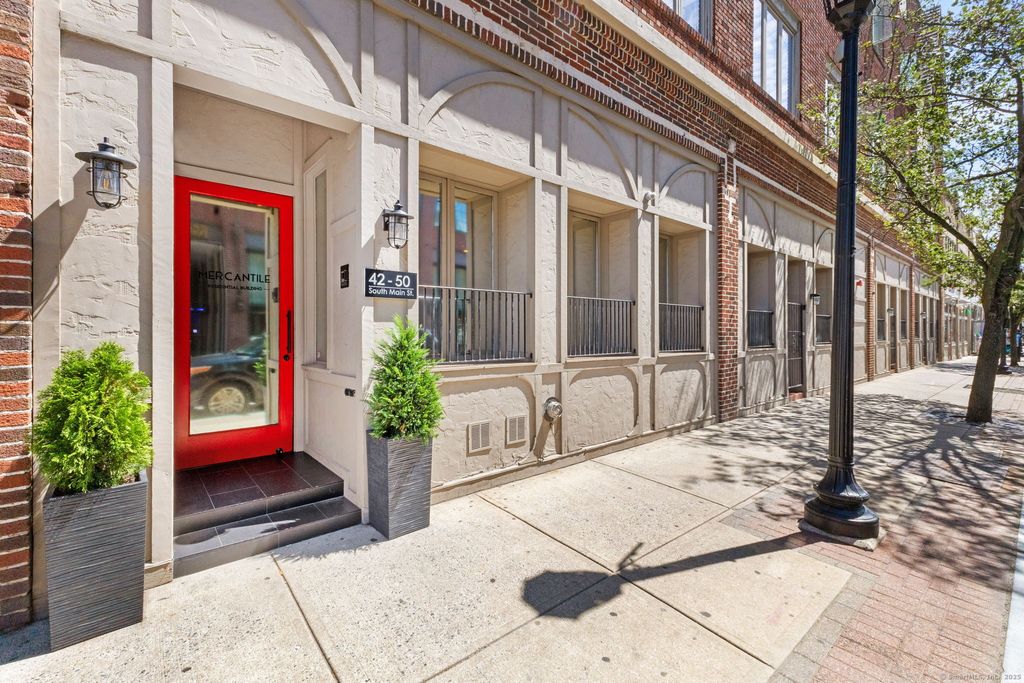 Photo of 42 S Main Street #202, Norwalk, CT 06810 (MLS # 24068582)