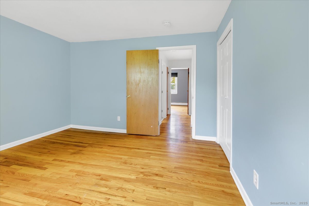 Middletown, Connecticut 06457, United States, 2 Bedrooms Bedrooms, ,1 BathroomBathrooms,Residential,Active,238265