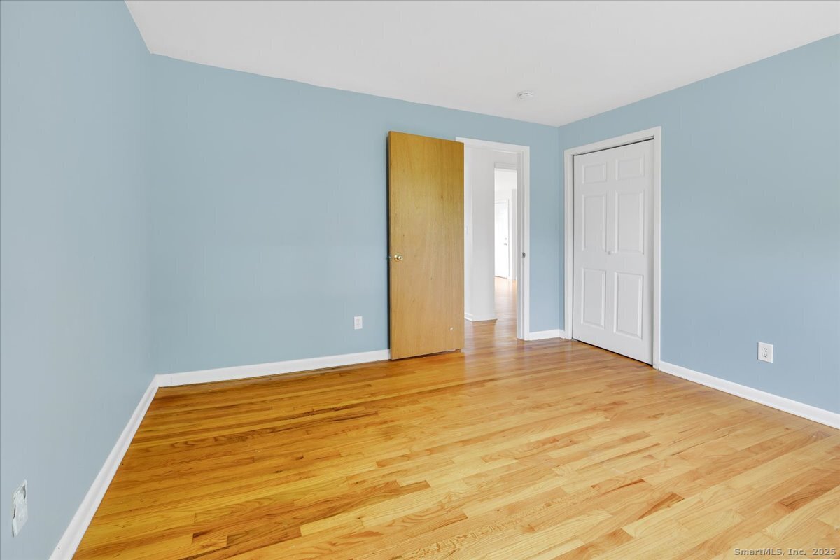 Middletown, Connecticut 06457, United States, 2 Bedrooms Bedrooms, ,1 BathroomBathrooms,Residential,Active,238265
