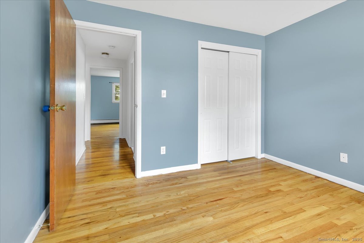 Middletown, Connecticut 06457, United States, 2 Bedrooms Bedrooms, ,1 BathroomBathrooms,Residential,Active,238265