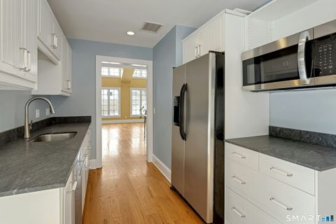 Tiny photo for 19 A Robin Hood Lane, Darien, CT 06820 (MLS # 24156503)