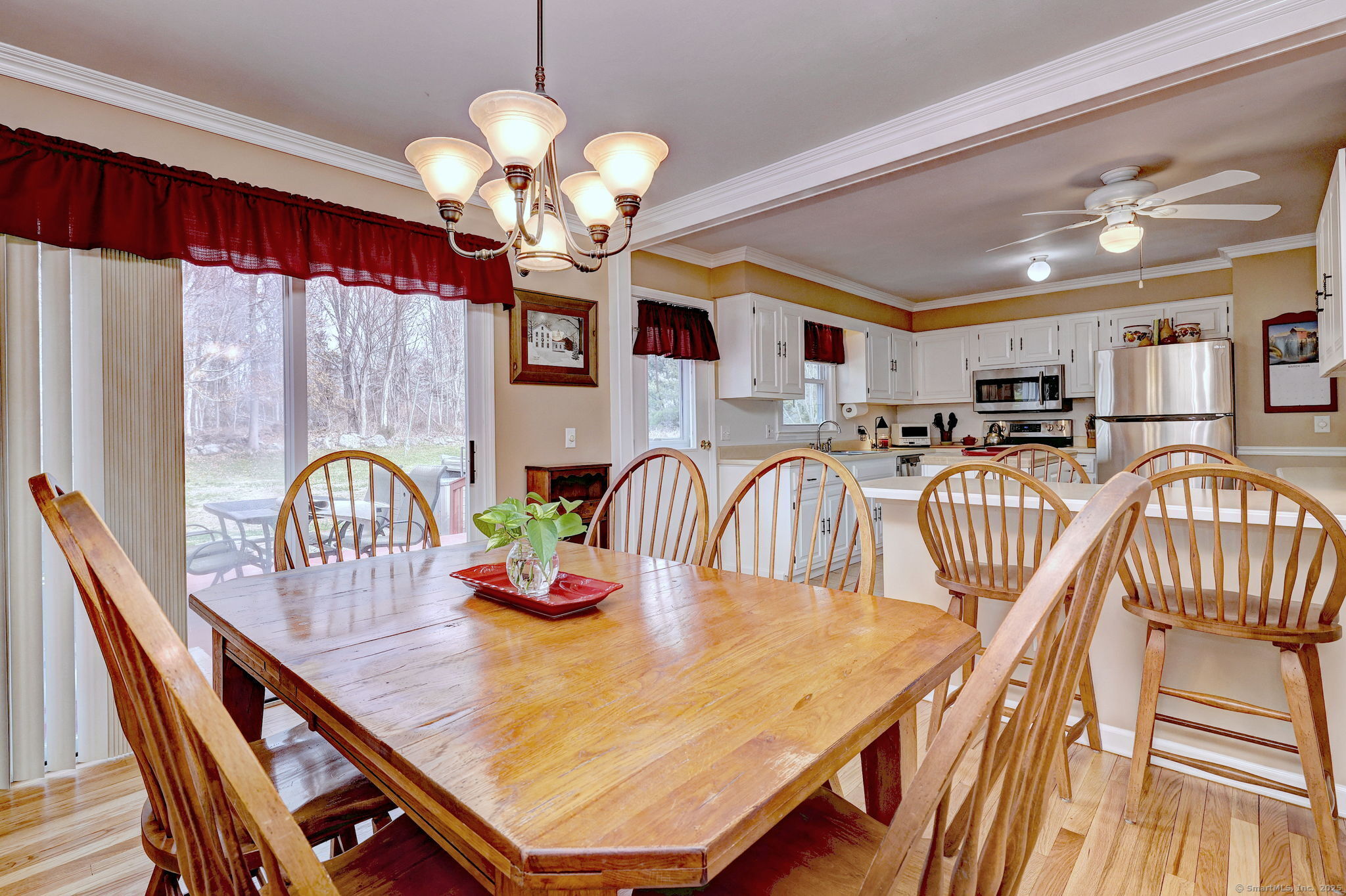 31 Redcoat Lane, Guilford, Connecticut image 13