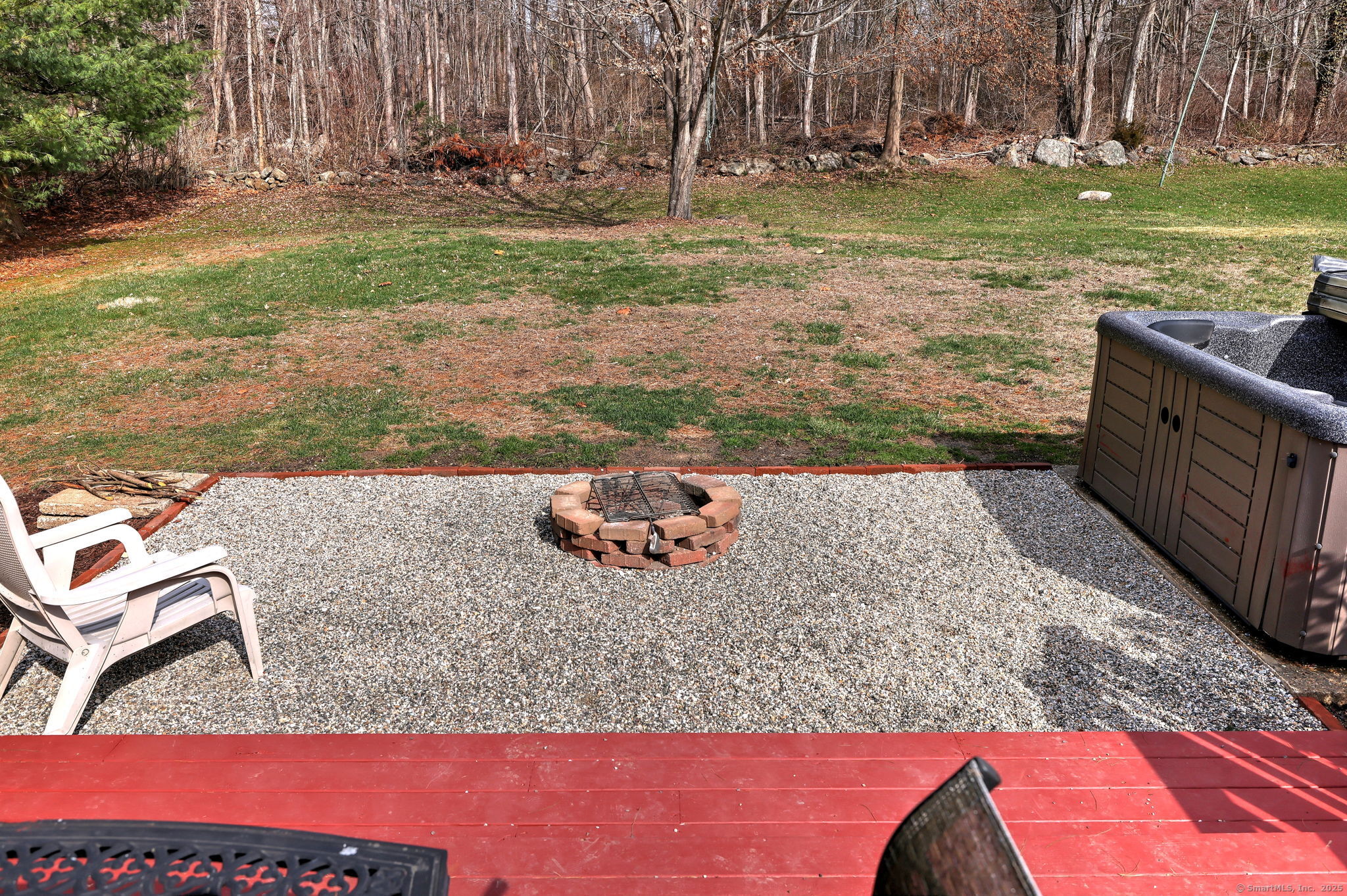 31 Redcoat Lane, Guilford, Connecticut image 8