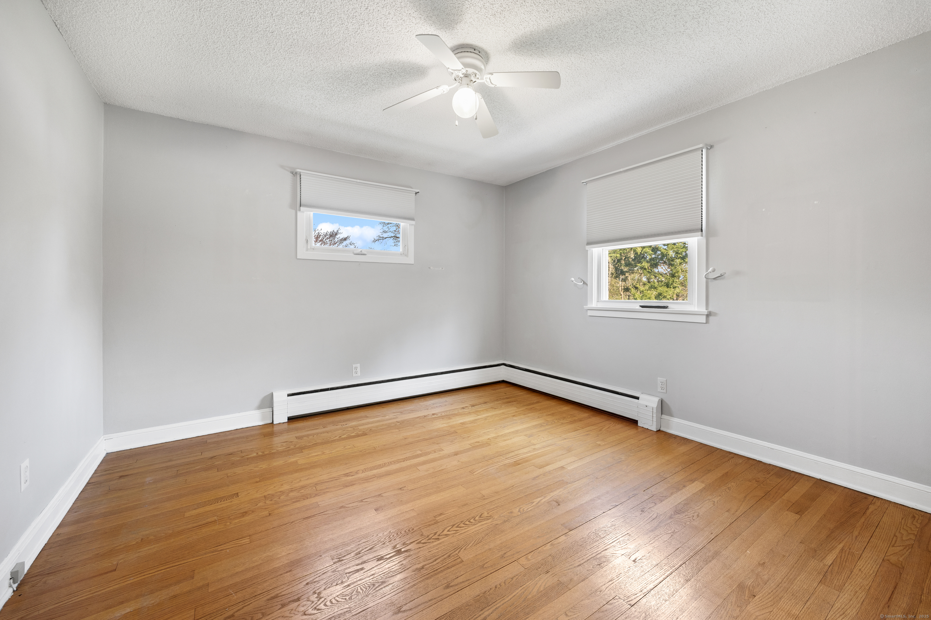 390 Carlton Drive, Cheshire, Connecticut image 25