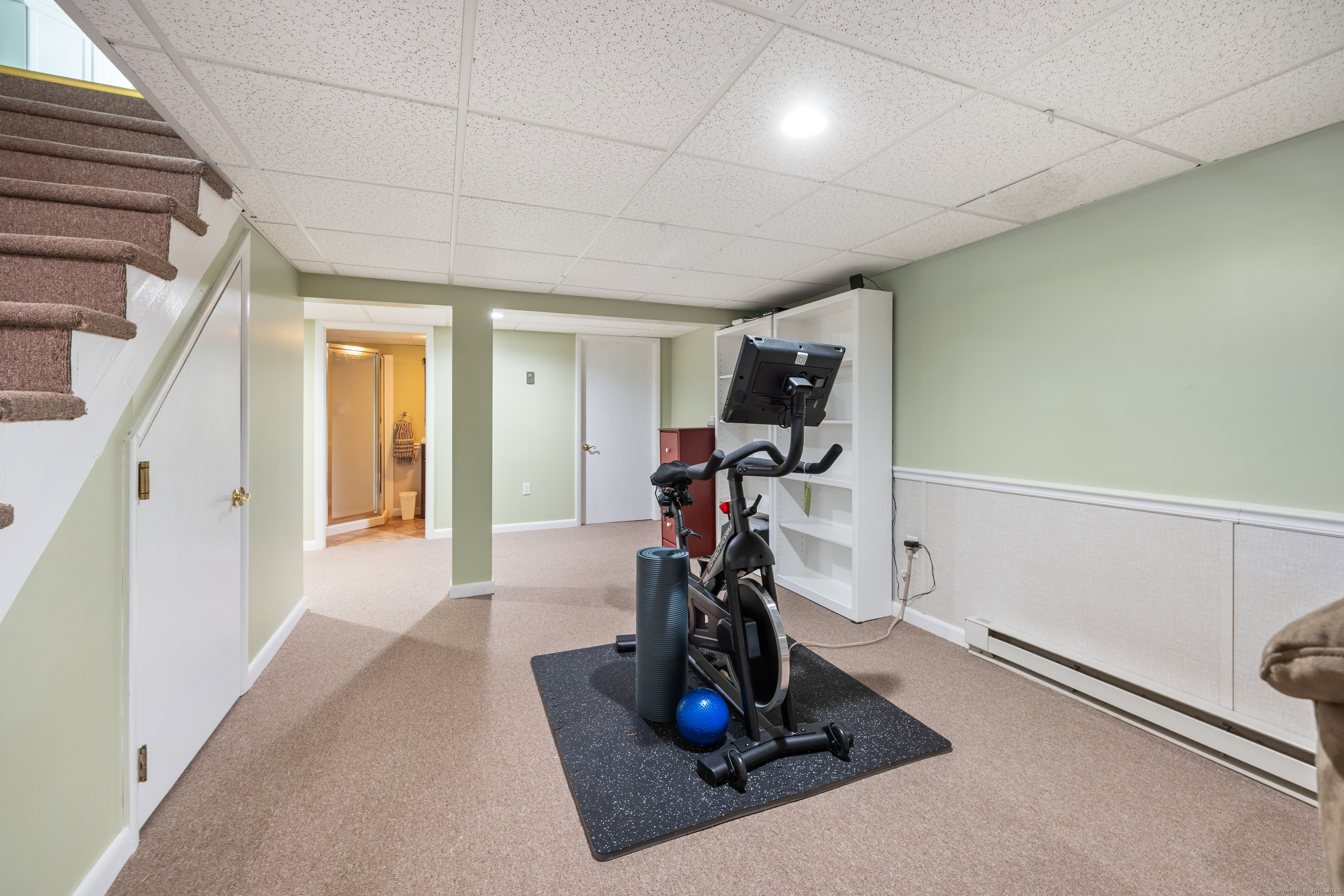 390 Carlton Drive, Cheshire, Connecticut image 33