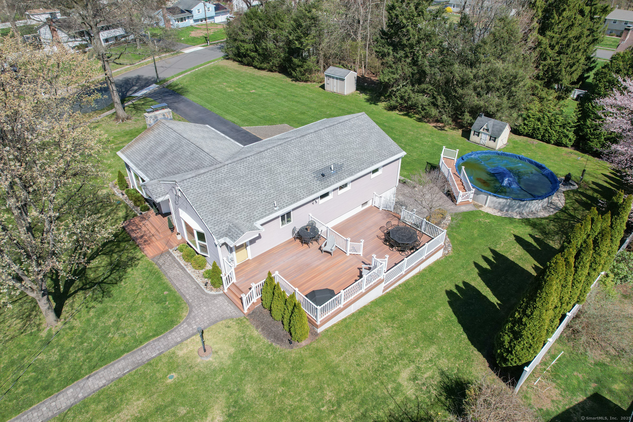 390 Carlton Drive, Cheshire, Connecticut image 13