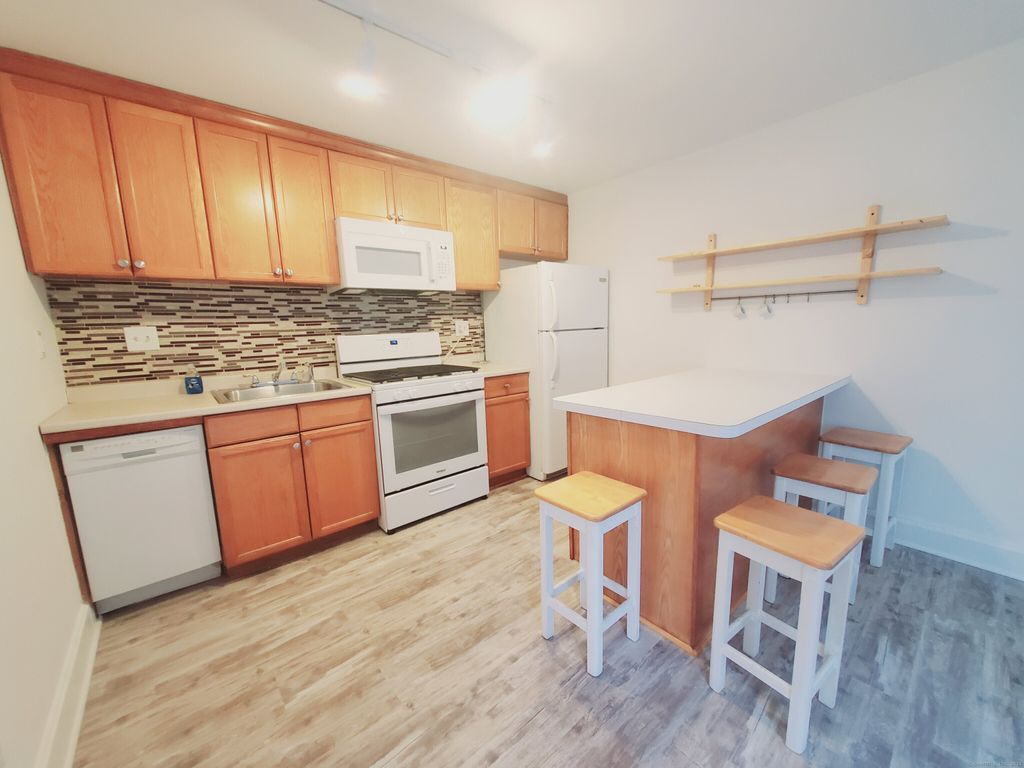 Photo of 22 Glenbrook Road #414, Stamford, CT 06902 (MLS # 24129804)