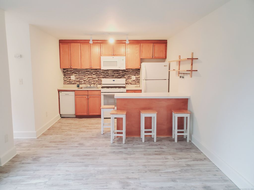 Photo of 22 Glenbrook Road #414, Stamford, CT 06902 (MLS # 24129804)