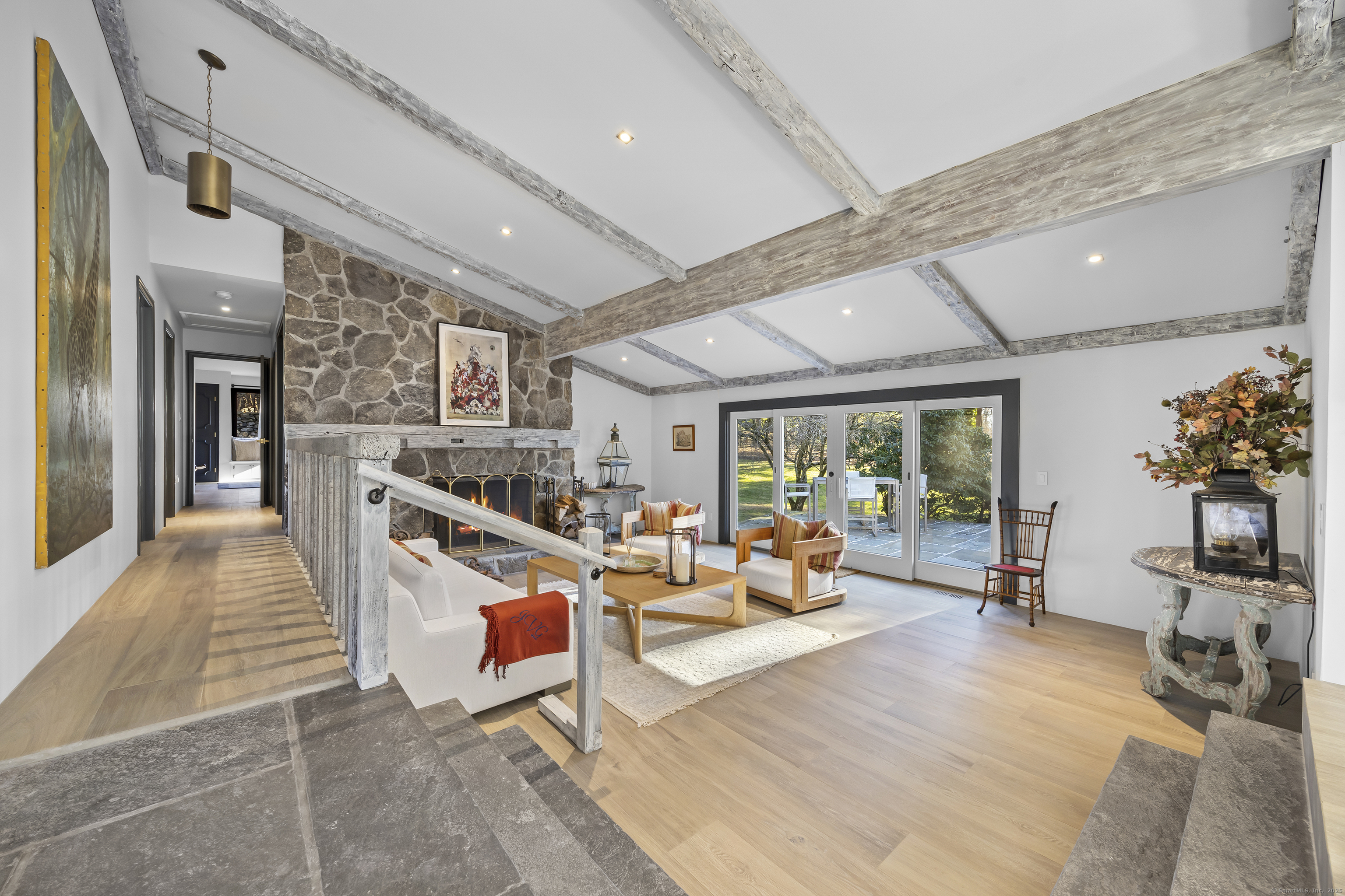 1001 Hulls Farm Road