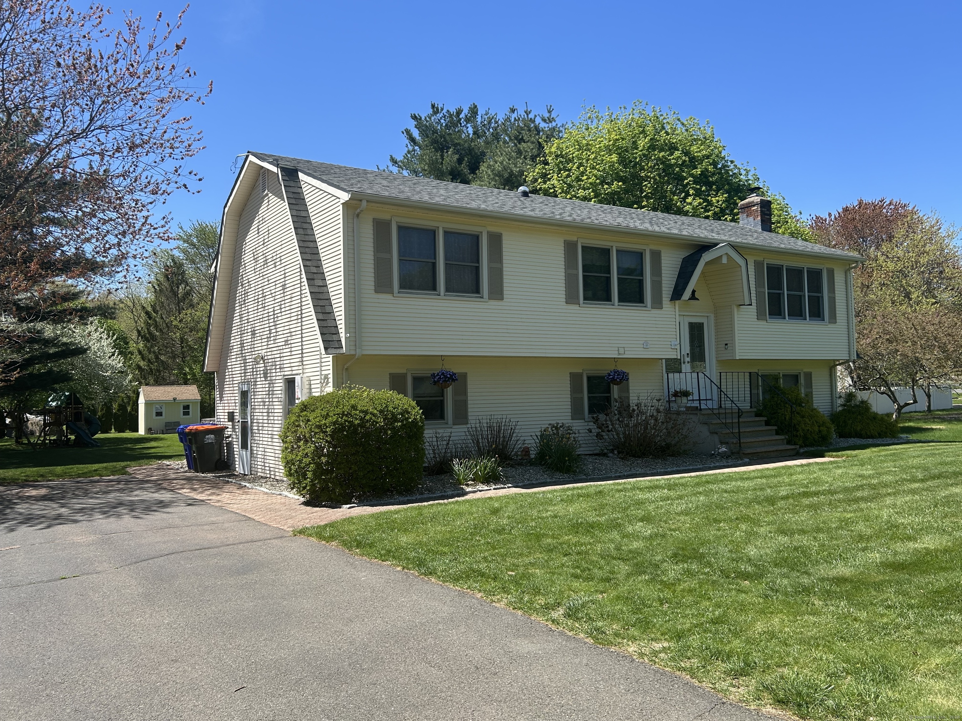 10 Rejean Road, Southington, Connecticut image 3