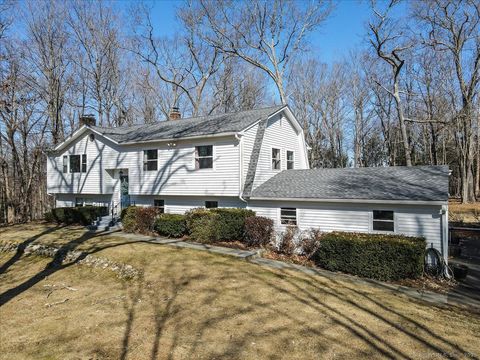 105 Pepper Tree Hill Lane Southbury CT 06488